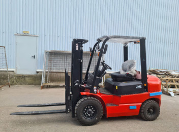 Вилочный погрузчик GRACE CPCD25